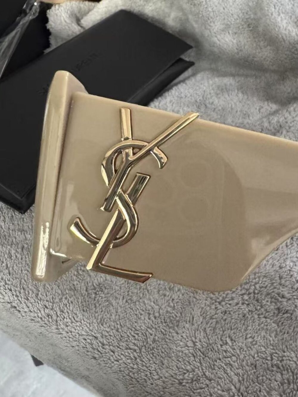 Saint Laurent Cream Square-Frame Sunglasses - Picture 3 of 11